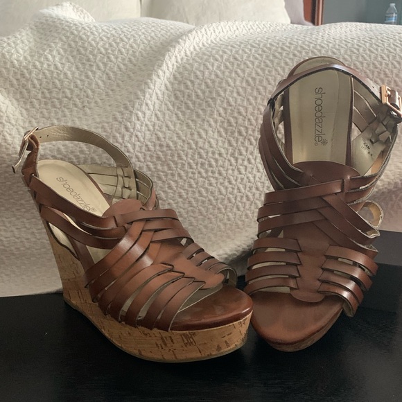 Shoe Dazzle Kam - Size 8.5 Cork platform wedge - Tan leather upper - Picture 5 of 7